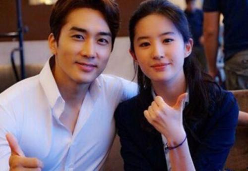 娱乐圈吃瓜的群叫什么,明星幕后故事大曝光